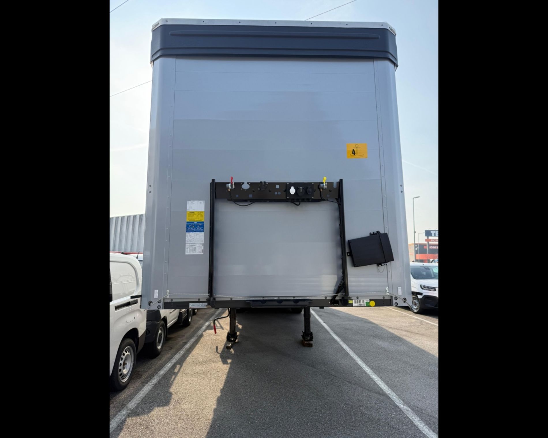 Altri marchi KOEGEL S24-1 CARGO - SEMIRIMORCHIO CENTINATO CON SPONDE - AUTO INDUSTRIALE BERGAMASCA