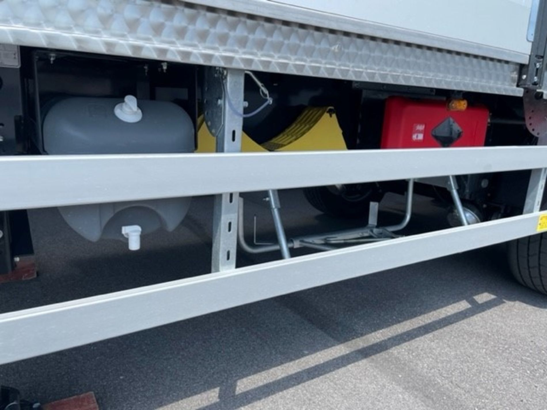 Altri marchi SEMIRIMORCHIO OMAR DUE ASSI MOD. CITY TRAILERS DA 11500 MM. - AUTO INDUSTRIALE BERGAMASCA