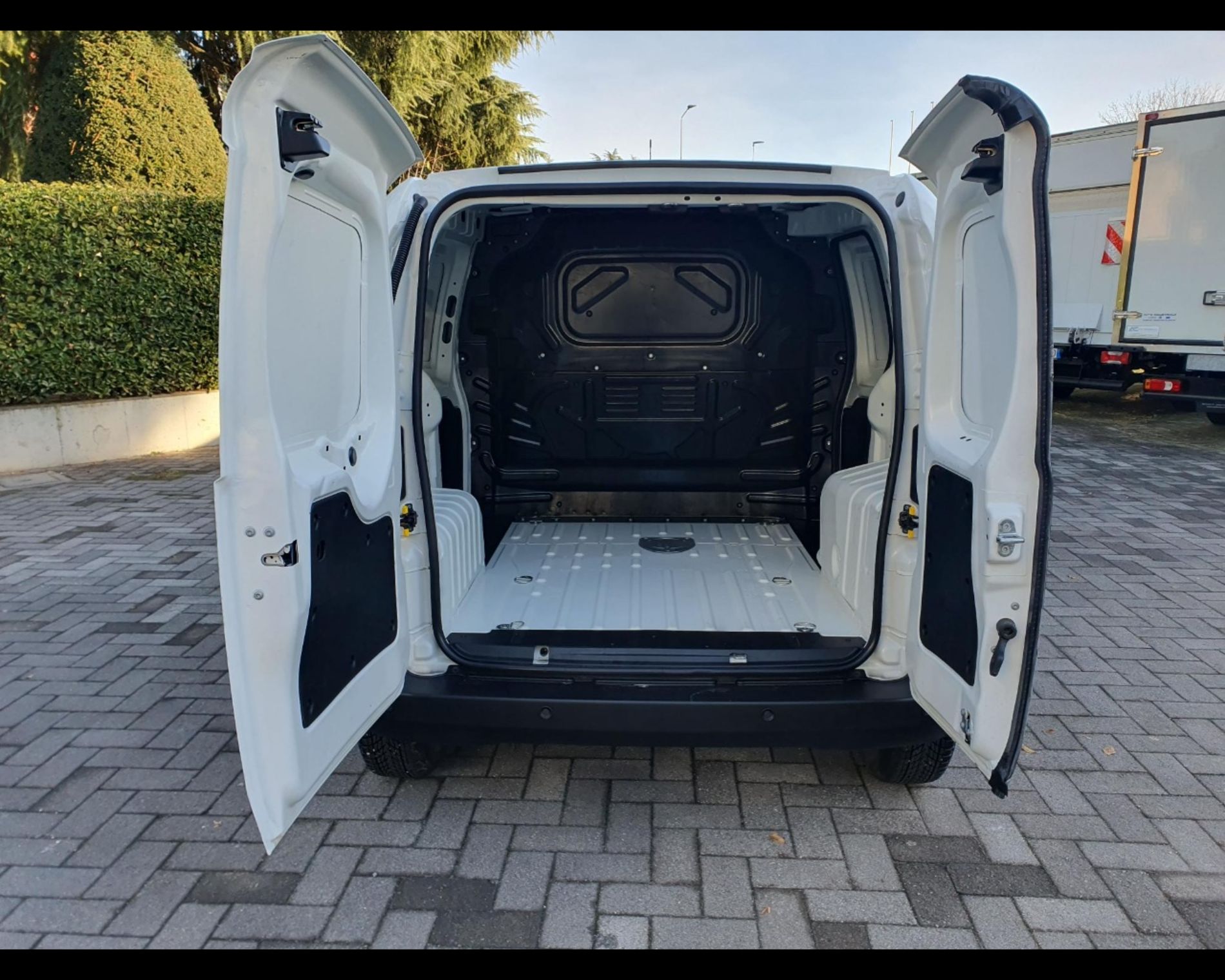 FIAT FIORINO CARGO  - AUTO INDUSTRIALE BERGAMASCA