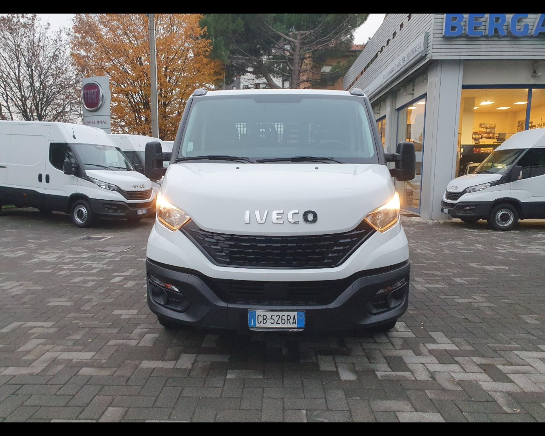 IVECO IVECO DAILY 35S12 DOPPIA CABINA e CASSONE FISSO - AUTO INDUSTRIALE BERGAMASCA