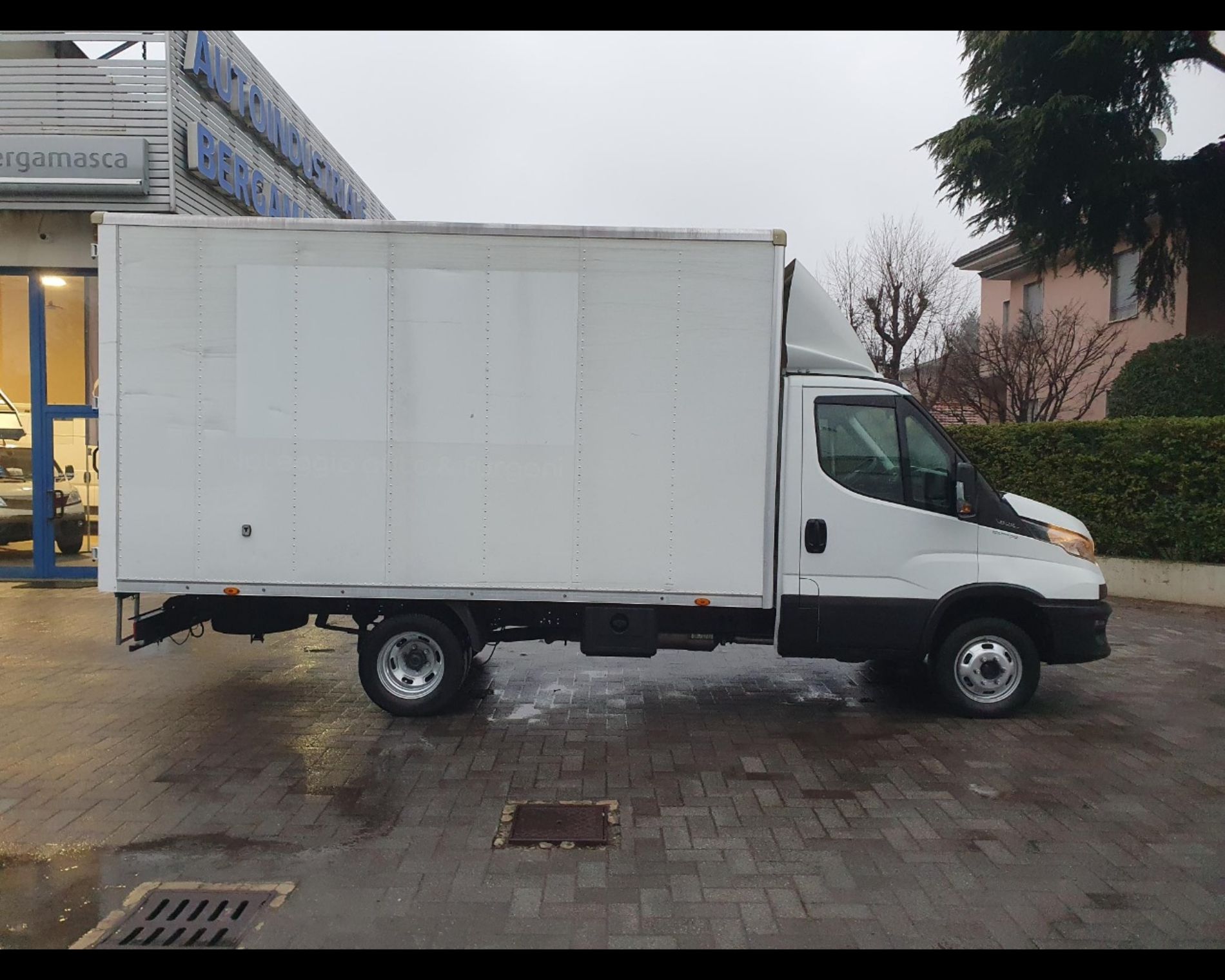 IVECO IVECO DAILY 35C14 BOX - AUTO INDUSTRIALE BERGAMASCA