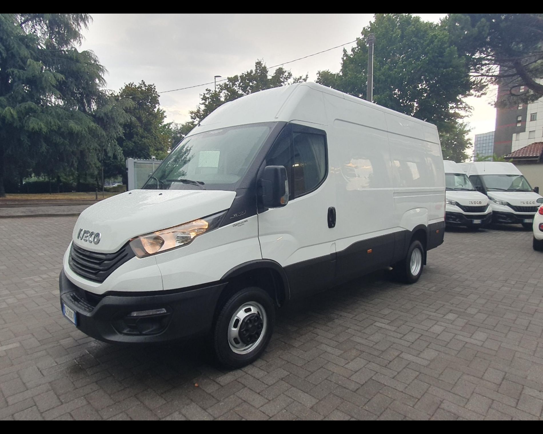 IVECO IVECO DAILY 35C14  - AUTO INDUSTRIALE BERGAMASCA