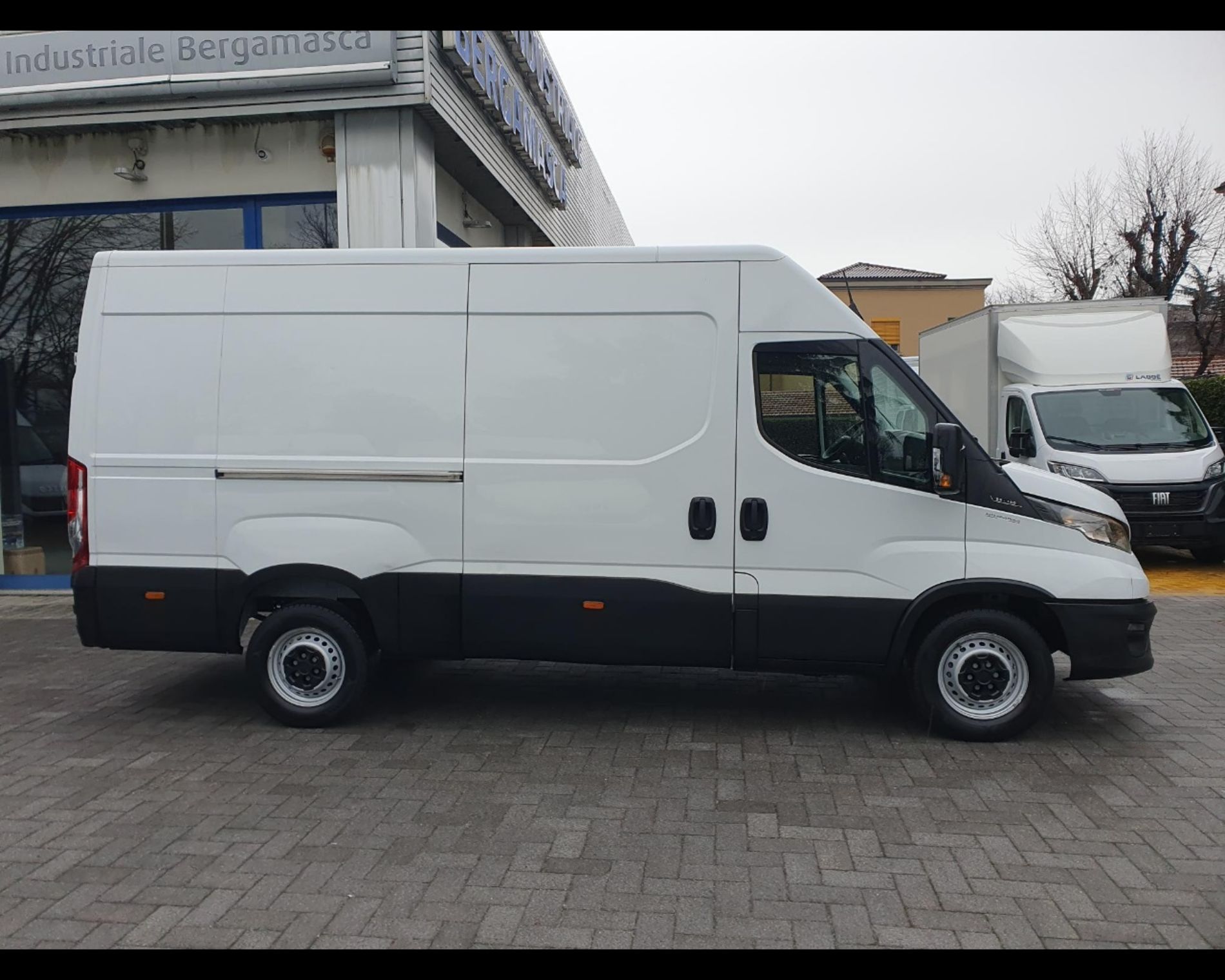 IVECO IVECO DAILY 35S14 3520L - AUTO INDUSTRIALE BERGAMASCA