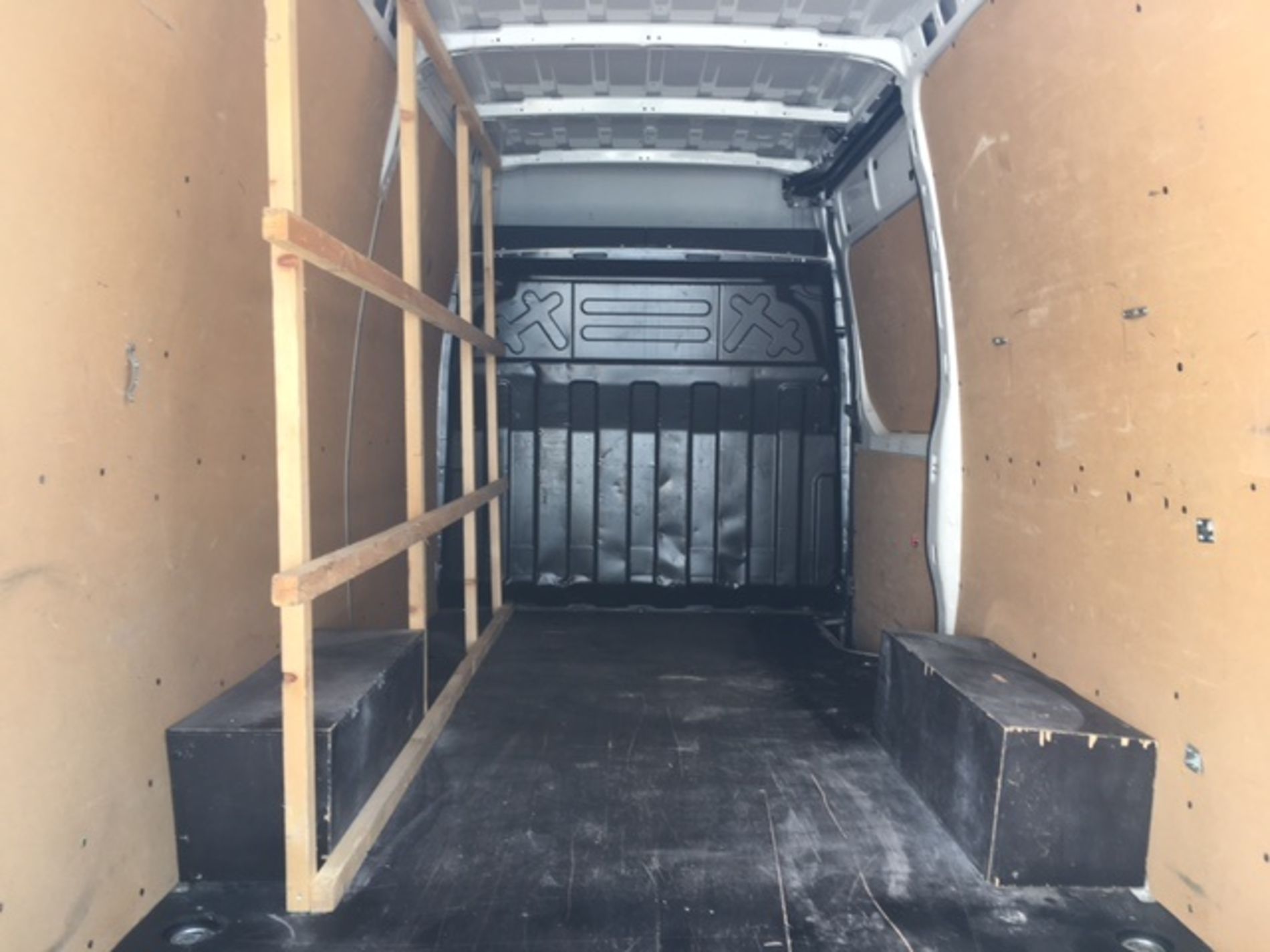 IVECO IVECO DAILY 3520L H2 35S14  - AUTO INDUSTRIALE BERGAMASCA