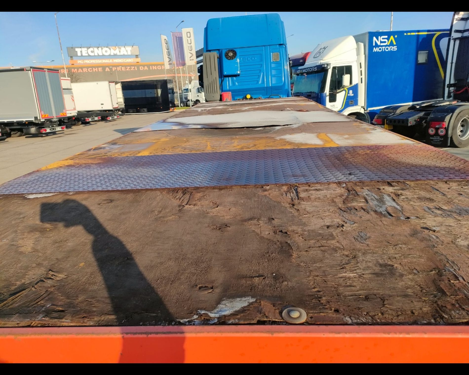 IVECO SEMIRIMORCHIO MENCI & C. SPA SL20 ROSSO - AUTO INDUSTRIALE BERGAMASCA