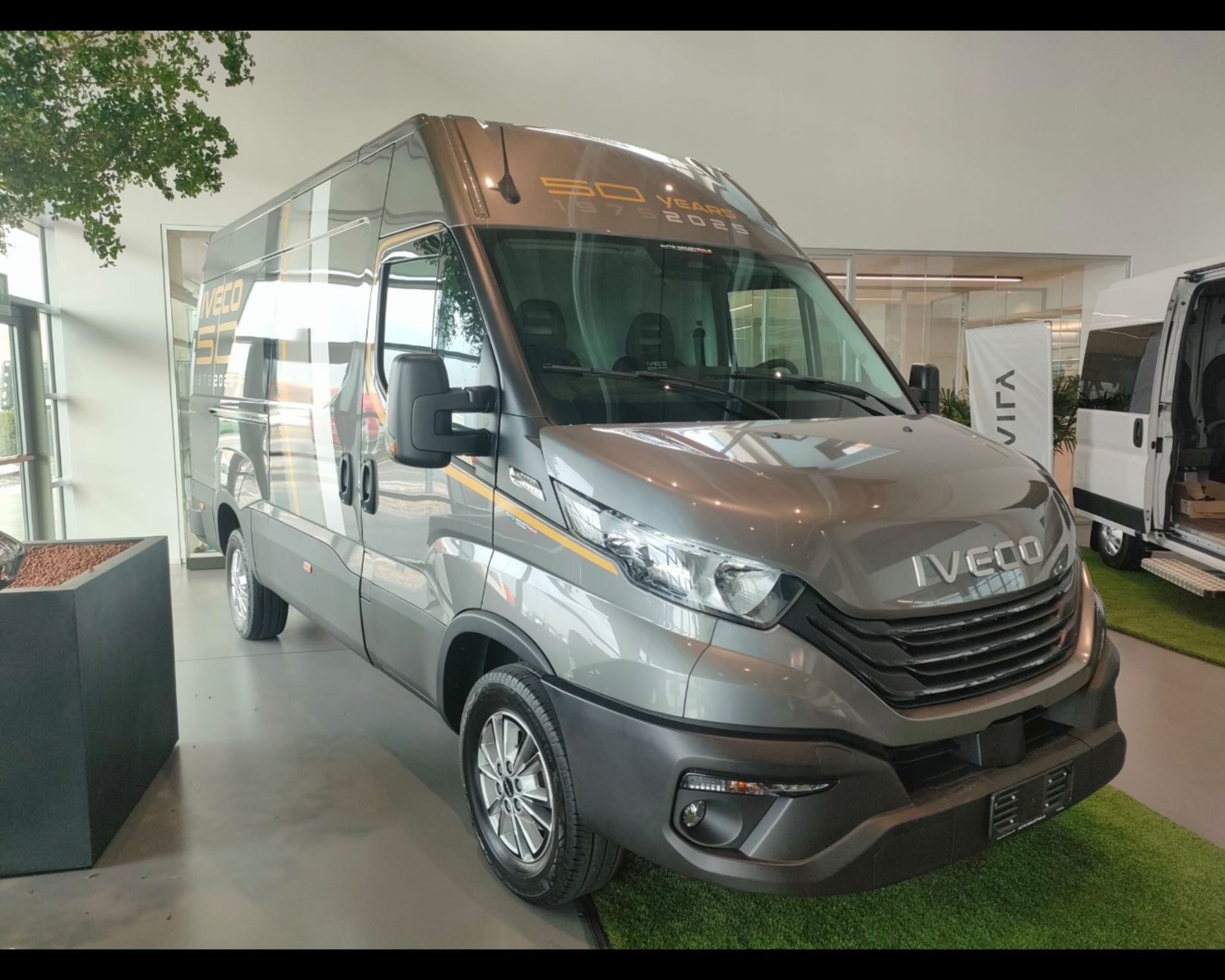 IVECO 35S14A8VH2 FURG. RS BAL HM P.3520L E6DF MY24 - AUTO INDUSTRIALE BERGAMASCA