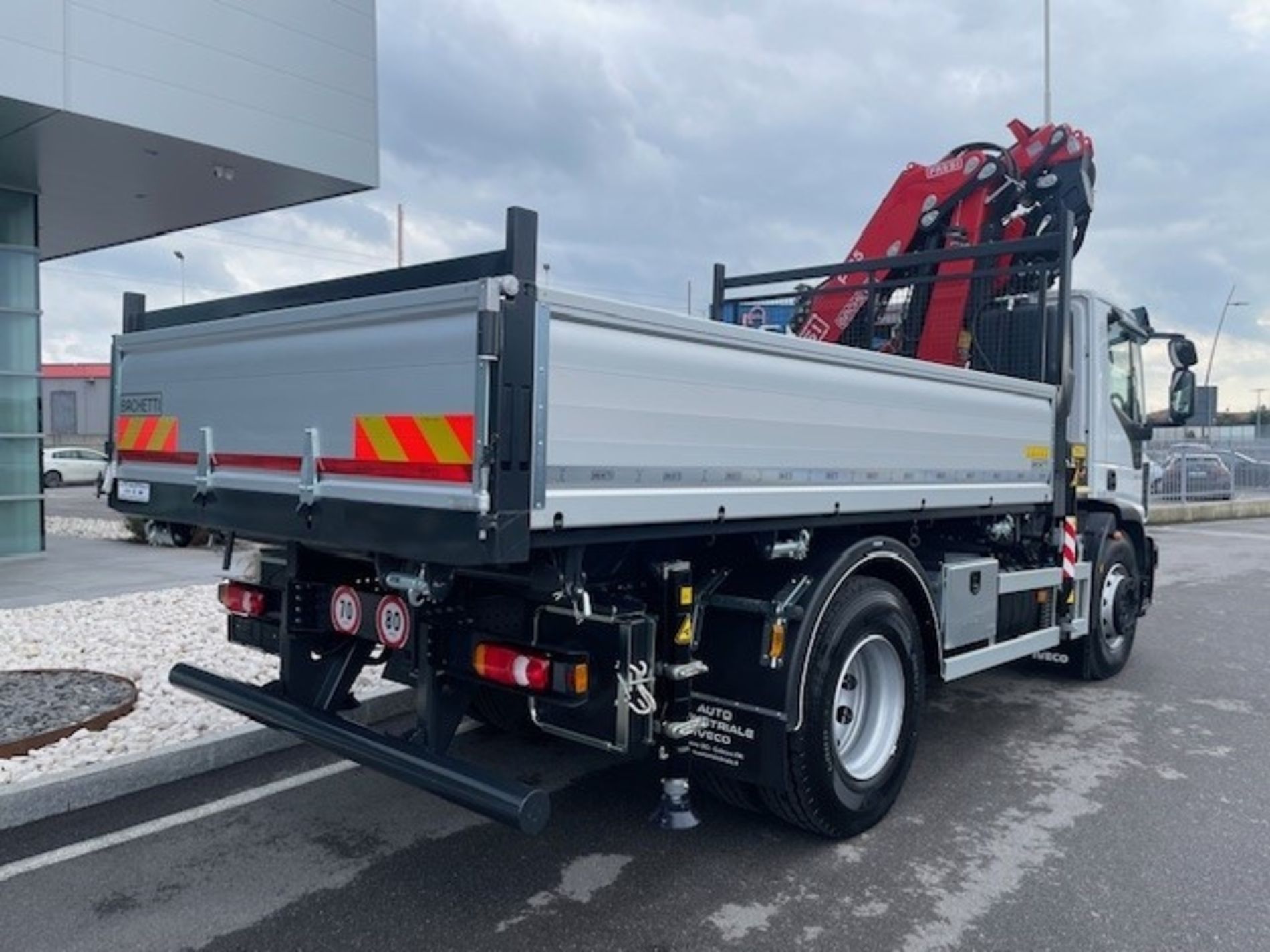 IVECO ML180E32K CAB. CC TB P.3690 9M E6E MY15 - AUTO INDUSTRIALE BERGAMASCA