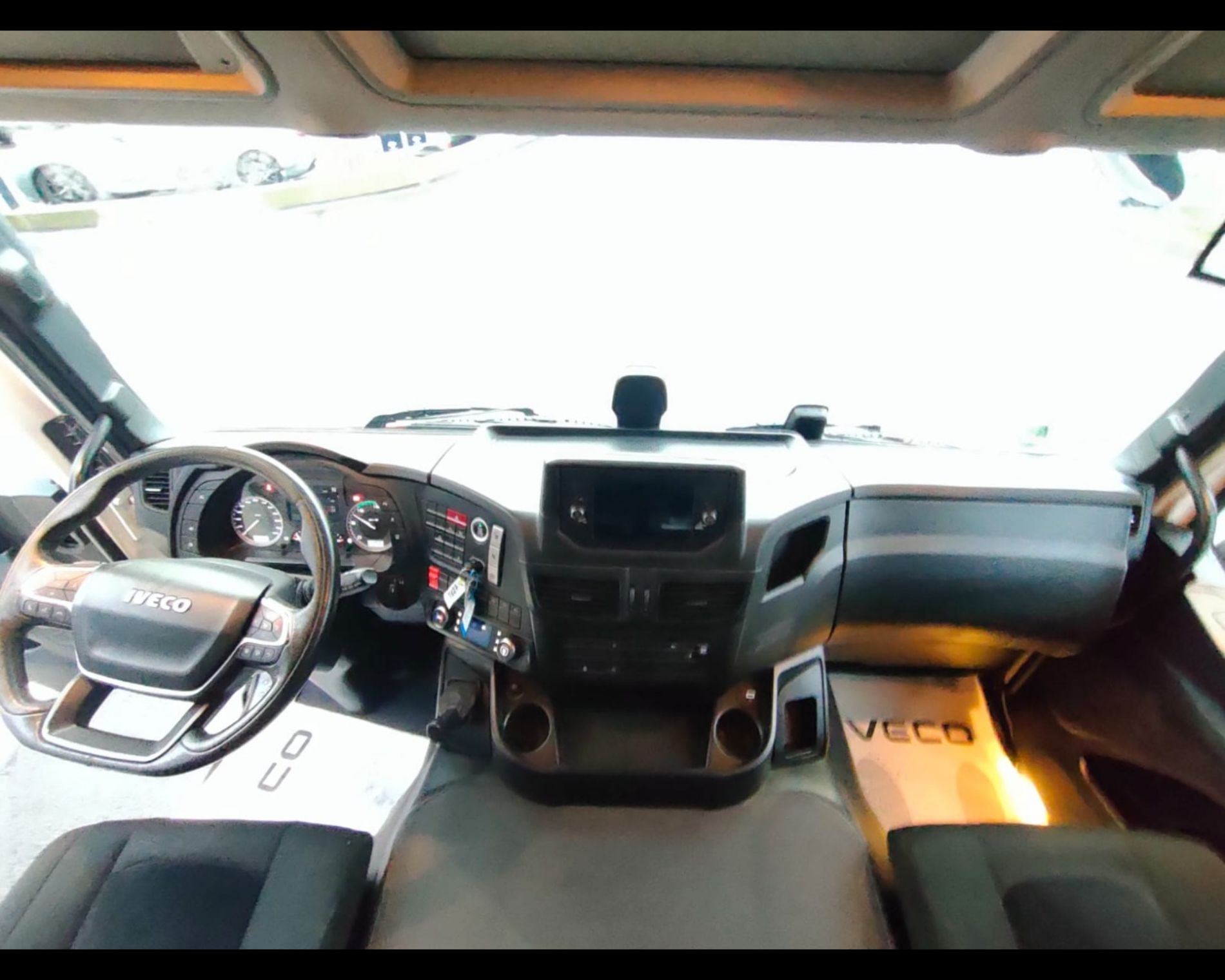 IVECO S-WAY AT 480CV TELAIO 3ASSI - AUTO INDUSTRIALE BERGAMASCA