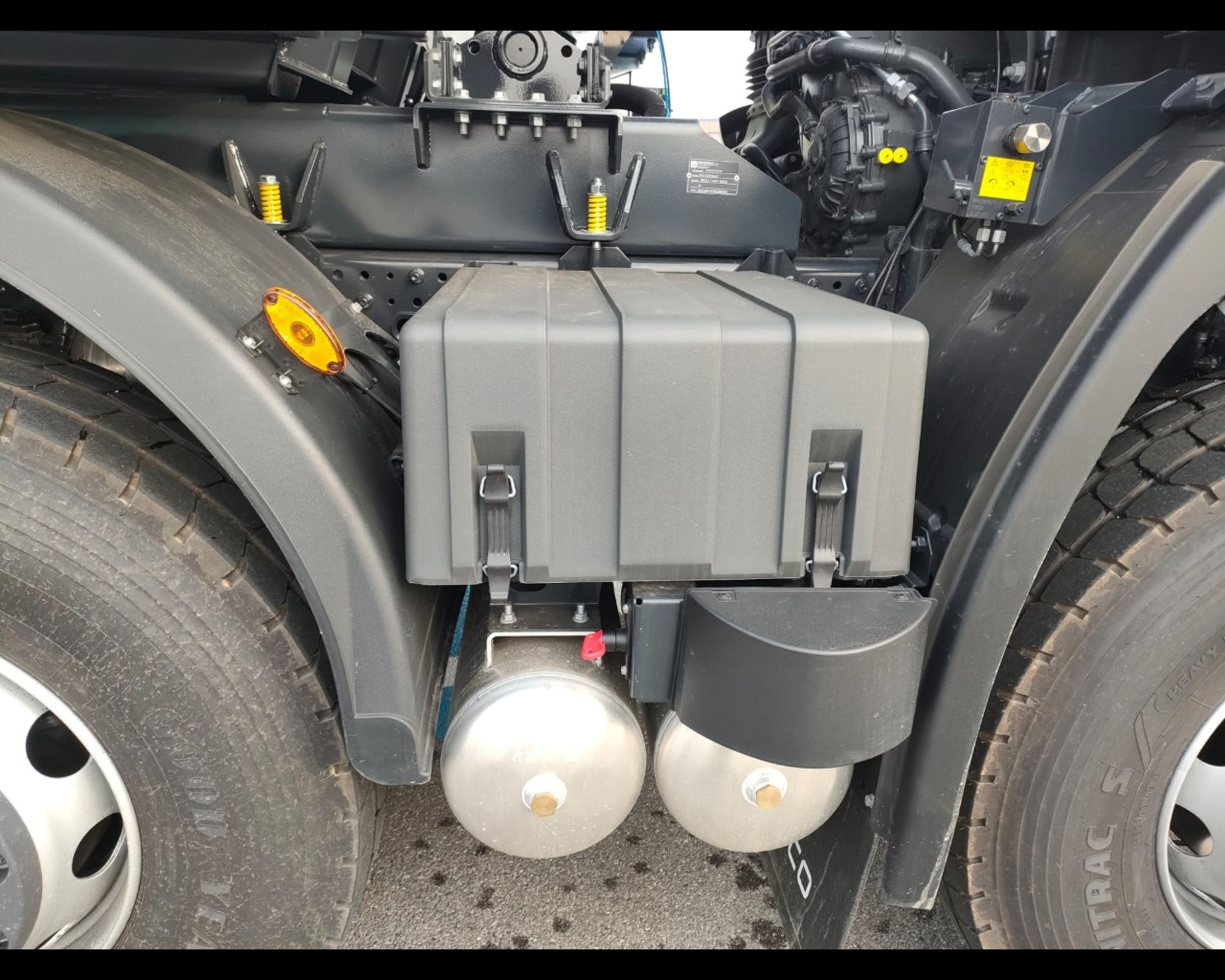 IVECO AD410T54 - AUTO INDUSTRIALE BERGAMASCA