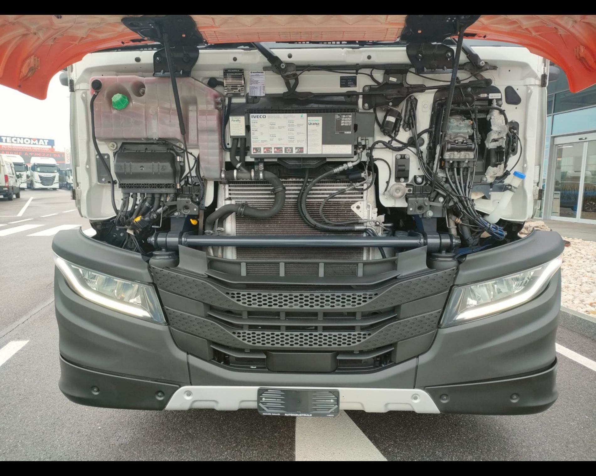 IVECO S-WAY AT 480CV TELAIO 3ASSI  - AUTO INDUSTRIALE BERGAMASCA