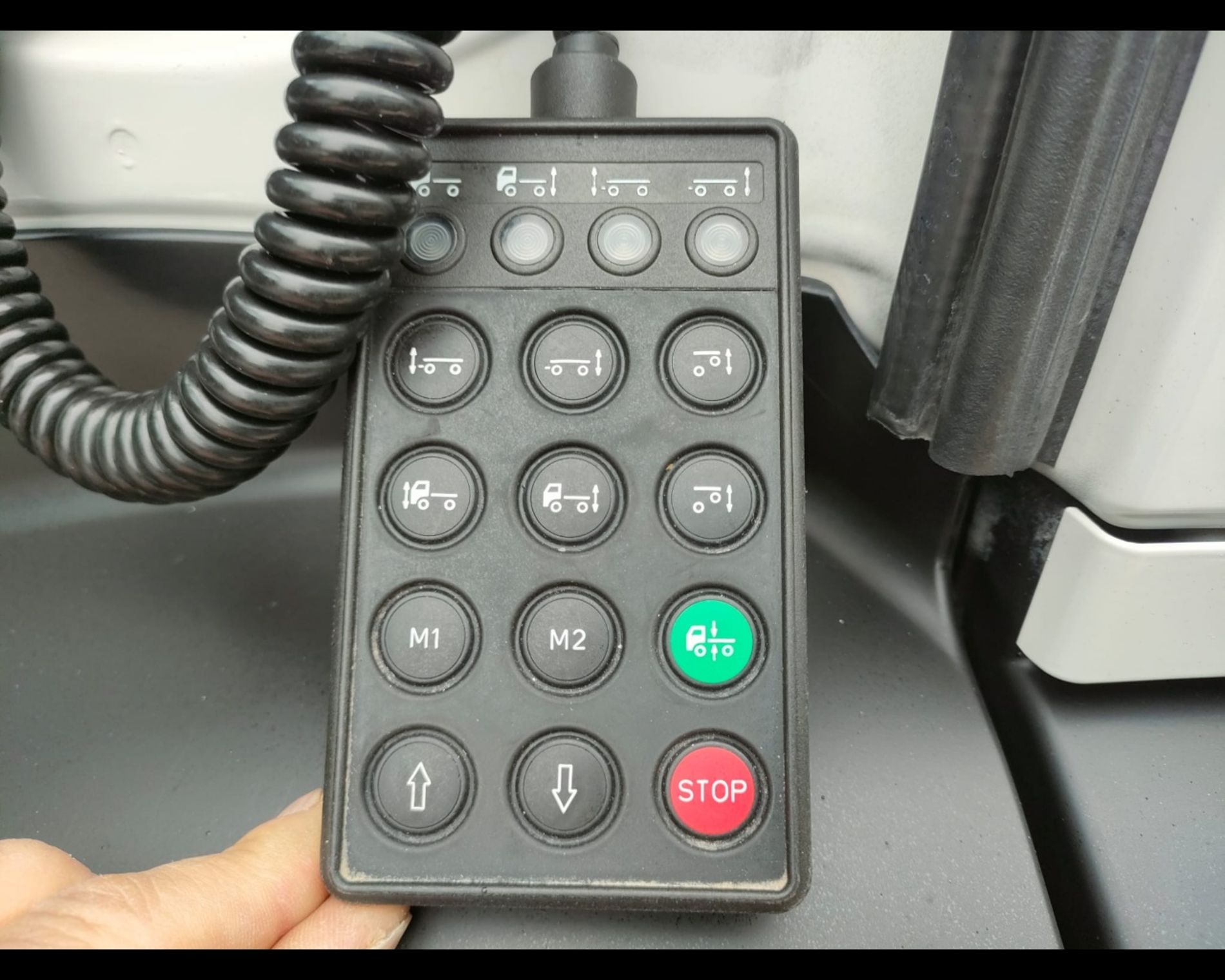 IVECO S-WAY AT 480CV TELAIO 3ASSI  - AUTO INDUSTRIALE BERGAMASCA