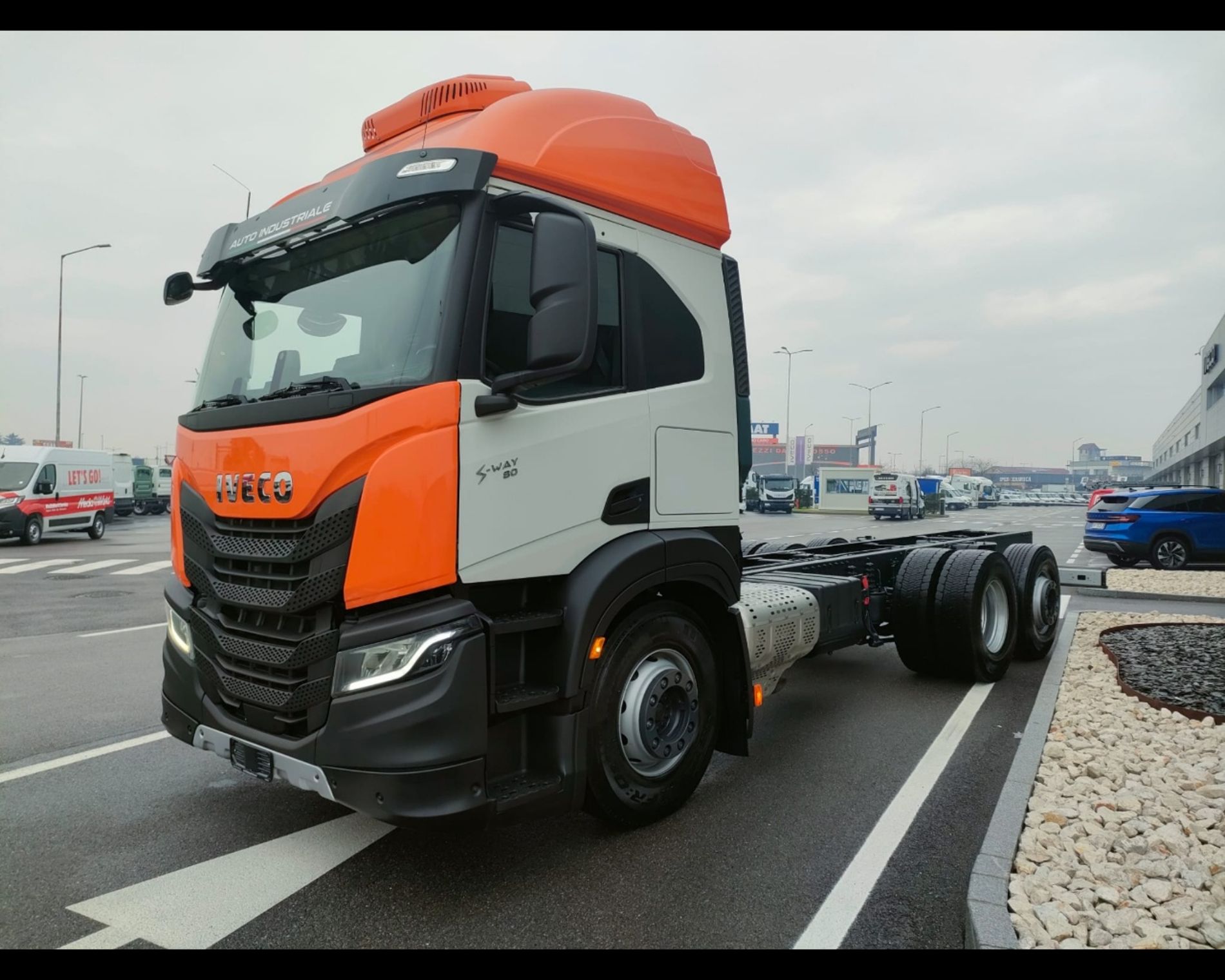 IVECO S-WAY AT 480CV TELAIO 3ASSI  - AUTO INDUSTRIALE BERGAMASCA