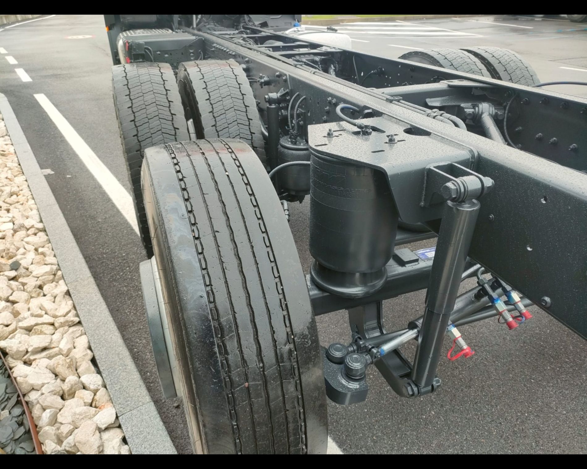 IVECO S-WAY AT 480CV TELAIO 3ASSI  - AUTO INDUSTRIALE BERGAMASCA