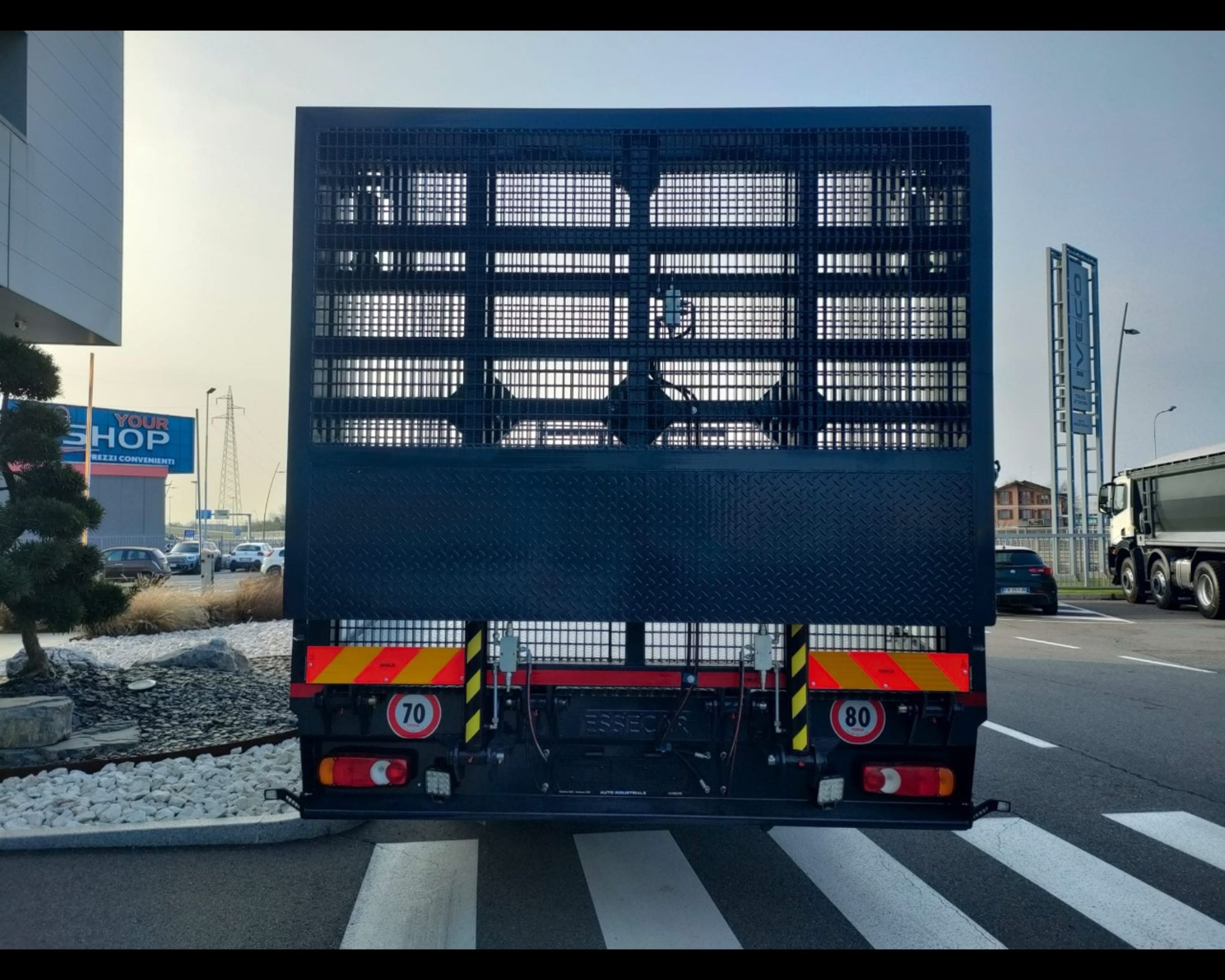 IVECO Stralis Hi Street 260 S31Y/PS - PIANALE CON RAMPE DI CARICO - AUTO INDUSTRIALE BERGAMASCA