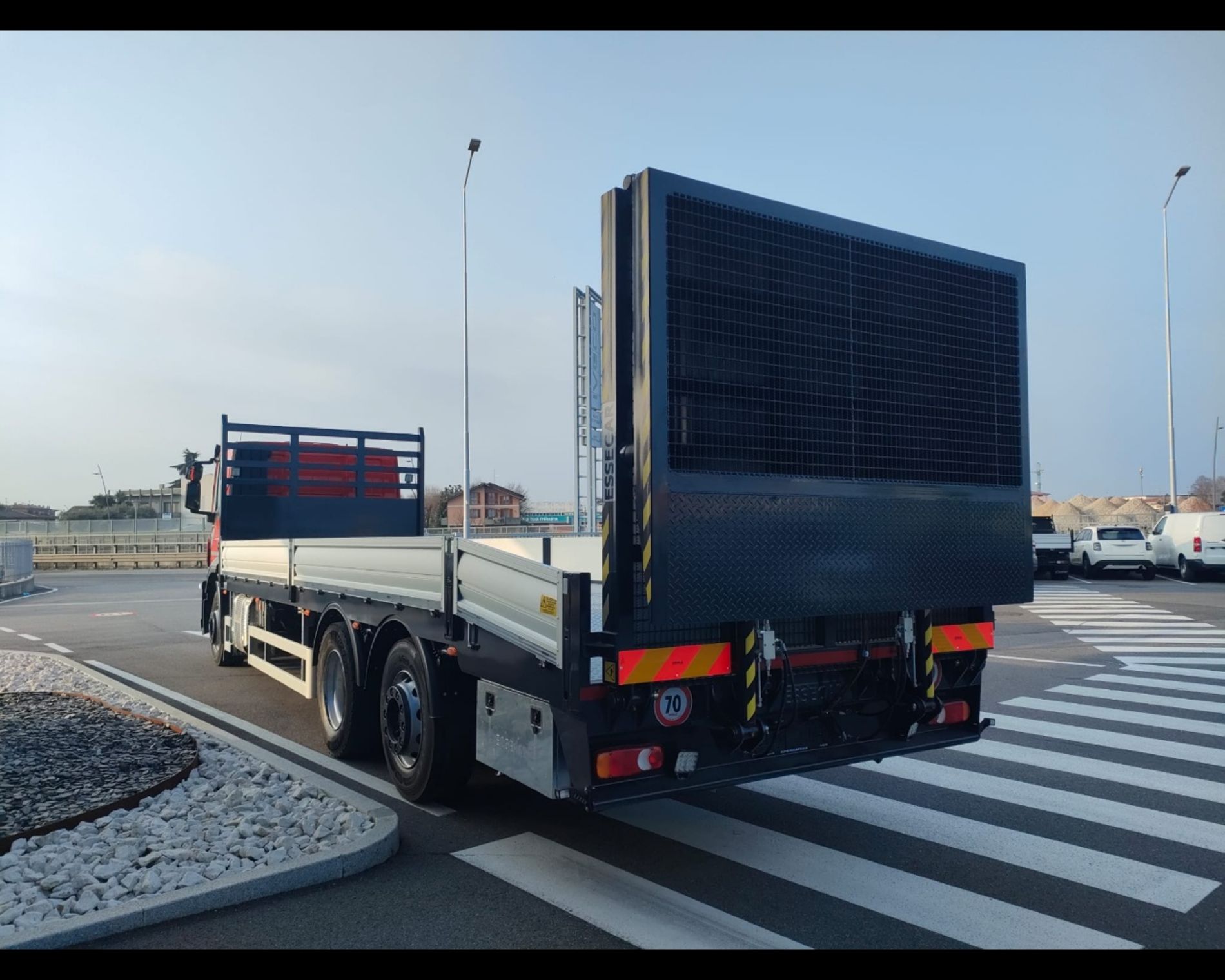 IVECO Stralis Hi Street 260 S31Y/PS - PIANALE CON RAMPE DI CARICO - AUTO INDUSTRIALE BERGAMASCA