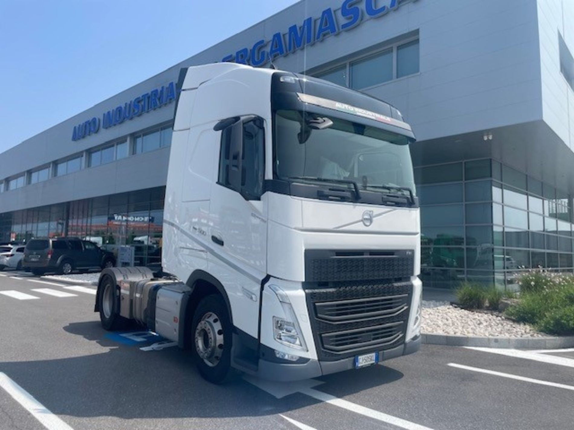 VOLVO TRUCKS VOLVO FH13.500CV  IMP.RIBALTABILE AUTOMATICO E VEB+ - AUTO INDUSTRIALE BERGAMASCA