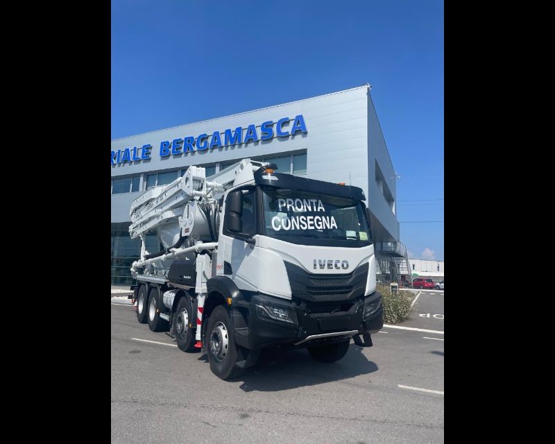 IVECO AD410T51 - AUTO INDUSTRIALE BERGAMASCA