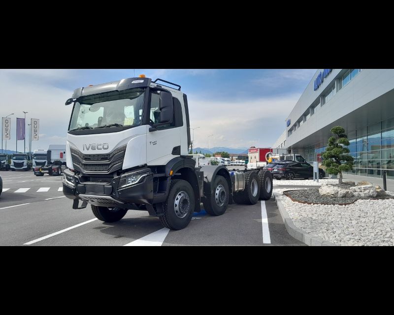 IVECO AD410T54 - AUTO INDUSTRIALE BERGAMASCA