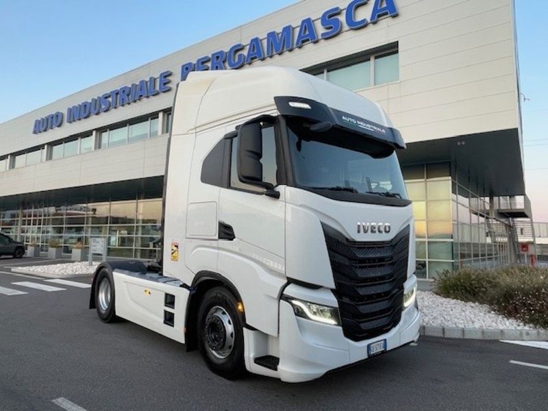 IVECO S-Way 460 cv cambio  hi-tronix intarder - AUTO INDUSTRIALE BERGAMASCA