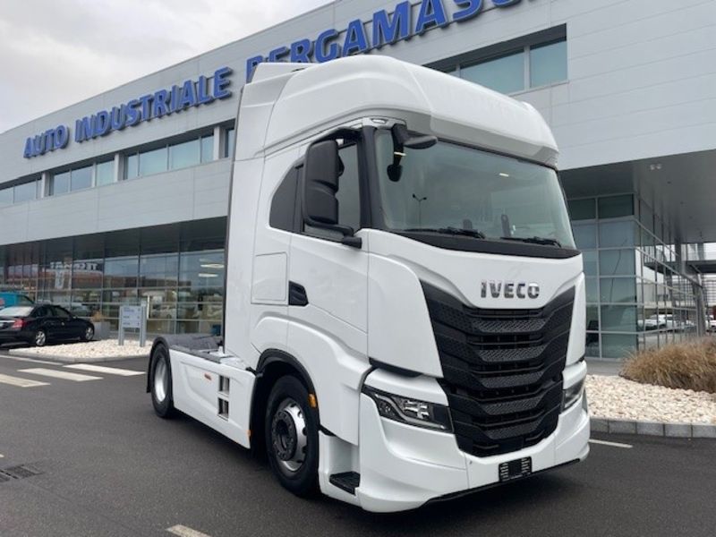 IVECO S-Way trattore 510cv automatico intarder  - AUTO INDUSTRIALE BERGAMASCA