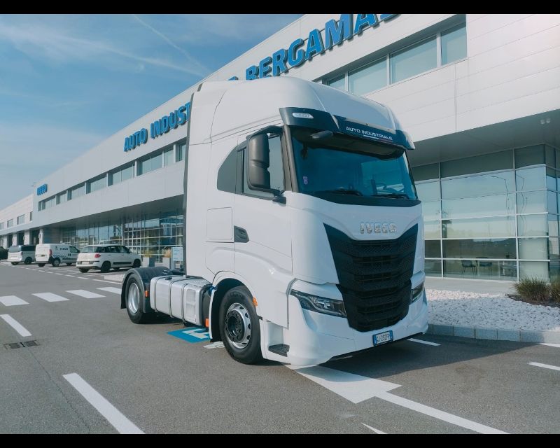 IVECO S-WAY 480cv AUTOMATICO INTARDER A.D.R. - AUTO INDUSTRIALE BERGAMASCA