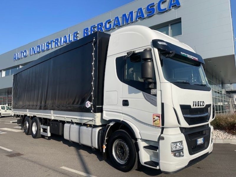 IVECO Stralis motrice 3 assi 420cv centina e sponda  - AUTO INDUSTRIALE BERGAMASCA